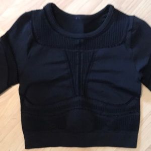 Fabletics half sleeve black top